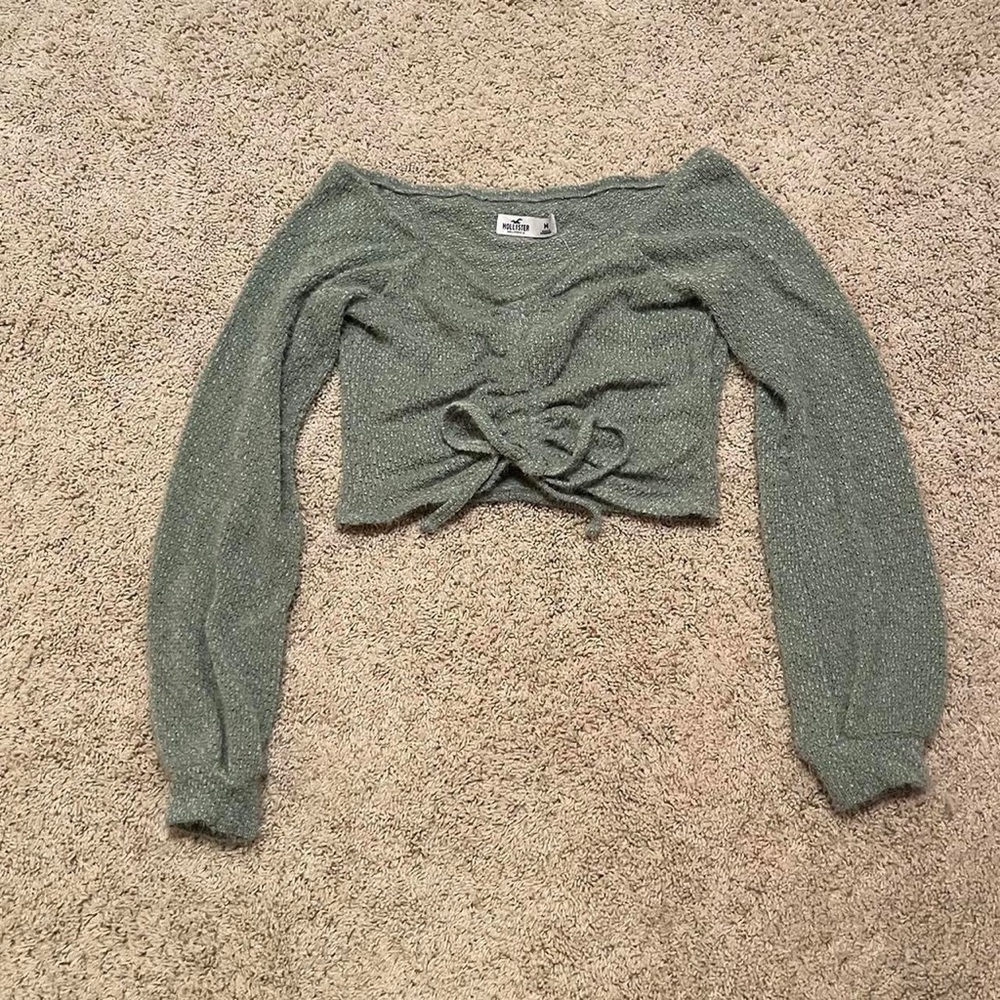 Hollister Sage Green Ruched Cropped Sweater NWT Women Medium